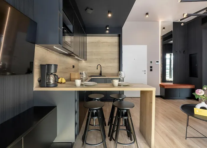 Shellter By Solarento Apartament