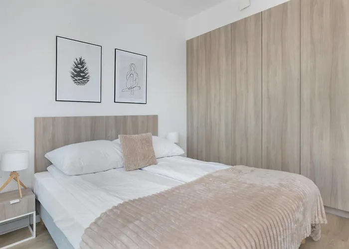 Shellter By Solarento Apartament